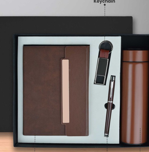 CGS 71 A5 Notebook, Metal Pen, Metal Keychain & 500ml Flask Gift Set