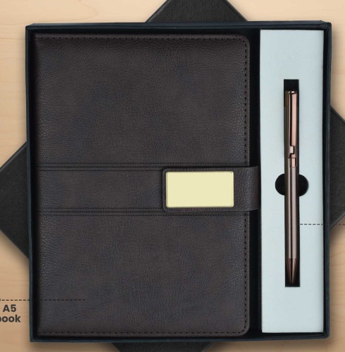CGS 35 Black A5 Notebook & Metal Pen Gift Set