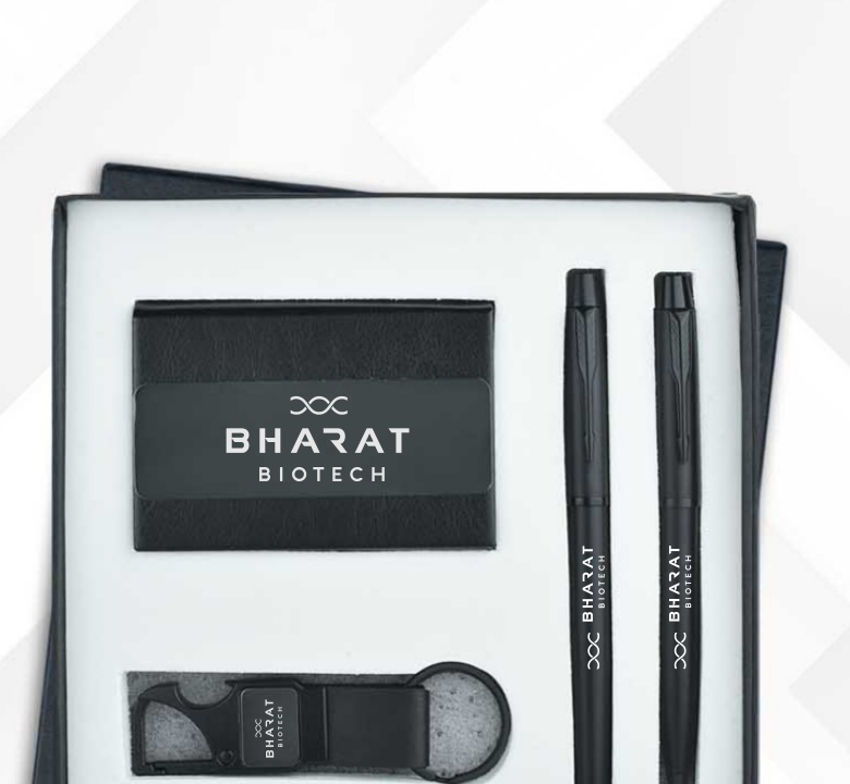 CGS 19 Card Holder, Keychain & Two-Pen Gift Set